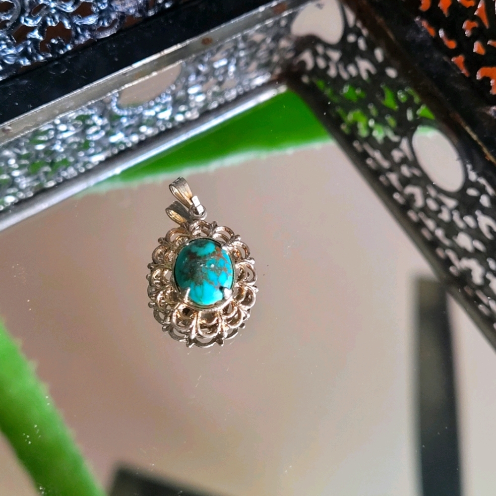 Navajo Turquoise pendant